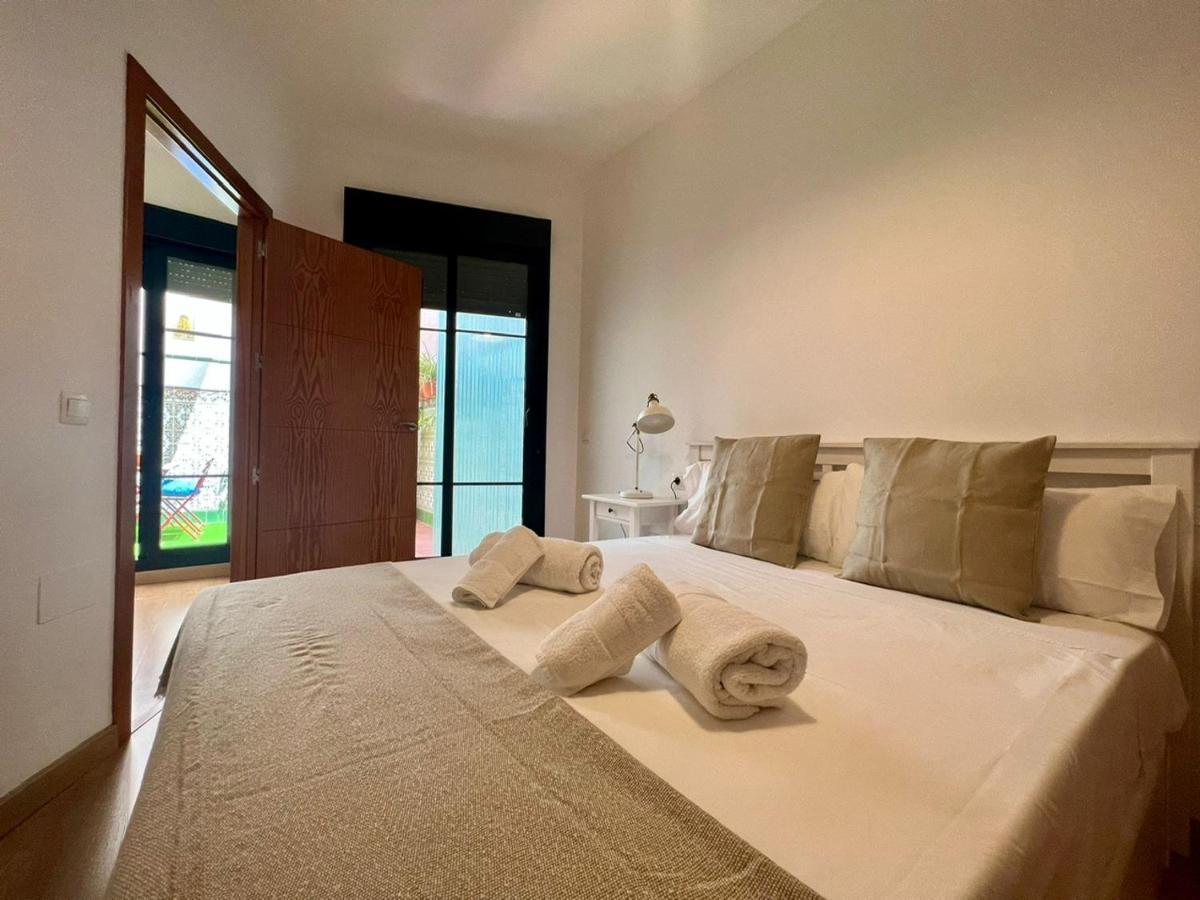 Adela & Private Courtyard By Ele Apartments Malaga Luaran gambar